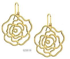 Brinco rosas vazadas